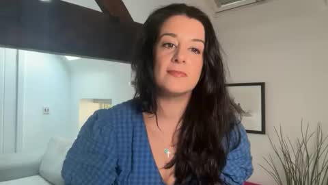 Cassie online show from May 22, 8:42 am