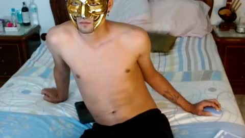 Snapshot of yourcouplehot chatting on November 9, 7:50 am yourcouplehot online show from November 9, 7:50 am