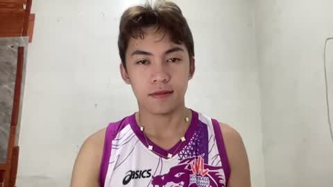 Snapshot of yourcummer_april chatting on June 21, 12:19 pm April online show from June 21, 12:19 pm