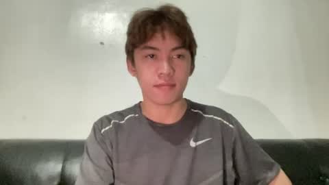 Snapshot of yourcummer_april chatting on July 10, 5:48 pm April online show from July 10, 5:48 pm