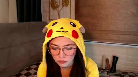 Snapshot of yourdevilsweettsx chatting on January 8, 2:57 am JEN online show from January 8, 2:57 am