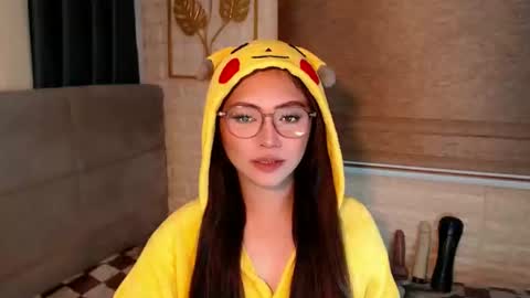 Snapshot of yourdevilsweettsx chatting on January 9, 9:27 am JEN online show from January 9, 9:27 am