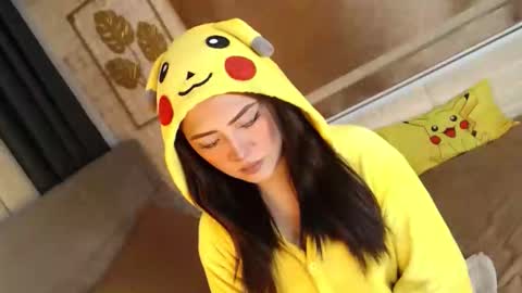 Snapshot of yourdevilsweettsx chatting on October 6, 8:23 am JEN online show from October 6, 8:23 am