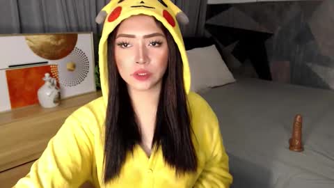 Snapshot of yourdevilsweettsx chatting on October 11, 11:09 am JEN online show from October 11, 11:09 am