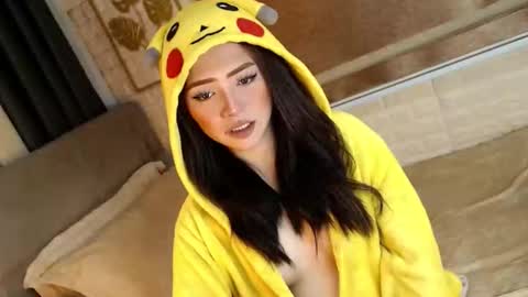 Snapshot of yourdevilsweettsx chatting on October 25, 11:29 am JEN online show from October 25, 11:29 am