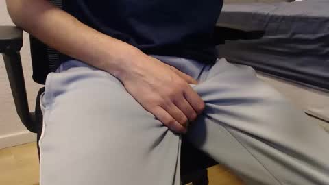 Snapshot of yourdirtysluboy chatting on June 8, 9:37 pm hornyedging online show from June 8, 9:37 pm