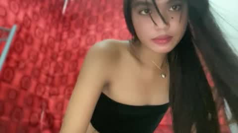 Snapshot of yourehot_sedny chatting on May 11, 2:45 pm yourehot_sedny online show from May 11, 2:45 pm