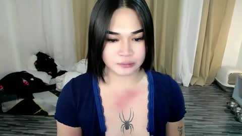 Snapshot of yourfantasyyy_ chatting on October 19, 9:21 am yourfantasyyy_ online show from October 19, 9:21 am