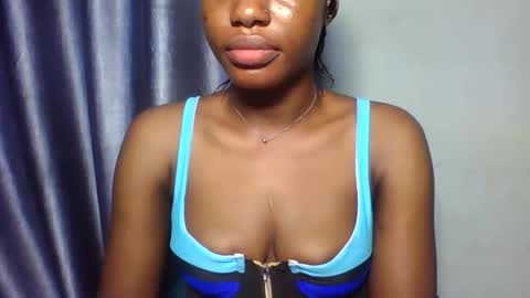 favcamgirl online show from February 22, 6:24 am