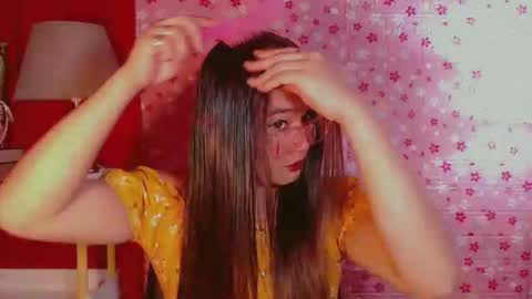 Snapshot of yourfavoratequinn chatting on September 20, 11:55 am Quinn online show from September 20, 11:55 am