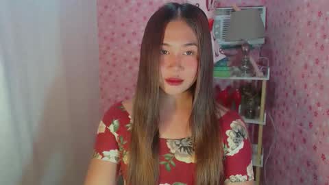 Snapshot of yourfavoratequinn chatting on November 29, 4:15 am Quinn online show from November 29, 4:15 am