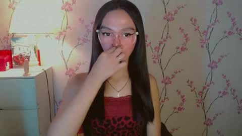 Snapshot of yourfavoratericcie chatting on September 11, 2:55 am RICCIE MAE online show from September 11, 2:55 am