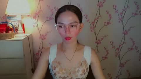 Snapshot of yourfavoratericcie chatting on September 14, 2:54 am RICCIE MAE online show from September 14, 2:54 am