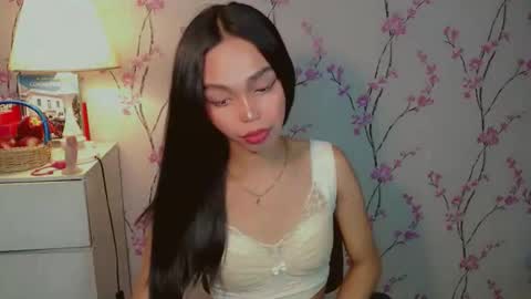 Snapshot of yourfavoratericcie chatting on September 23, 2:36 am RICCIE MAE online show from September 23, 2:36 am