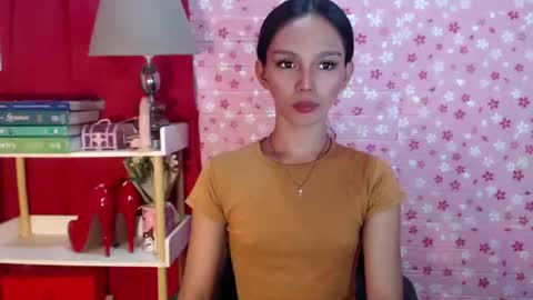 Snapshot of yourfavoratericcie chatting on October 24, 4:09 am RICCIE MAE online show from October 24, 4:09 am