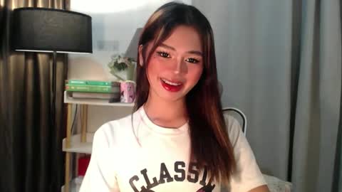 Snapshot of yourfavoratesunshine chatting on September 15, 8:47 am Sunshine online show from September 15, 8:47 am