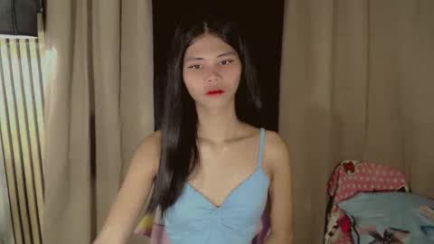 Vivian online show from March 9, 8:46 pm