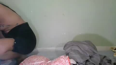 mimi online show from January 22, 3:07 pm