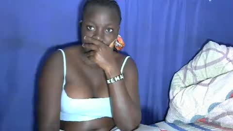 yourgoddess18 online show from October 29, 6:53 pm