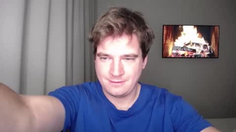 Snapshot of yourhairybuddy chatting on October 19, 8:09 pm Andrey online show from October 19, 8:09 pm