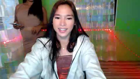 Snapshot of yourheartangel chatting on May 16, 12:37 pm heart online show from May 16, 12:37 pm
