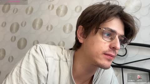 Chris online show from December 18, 11:02 am