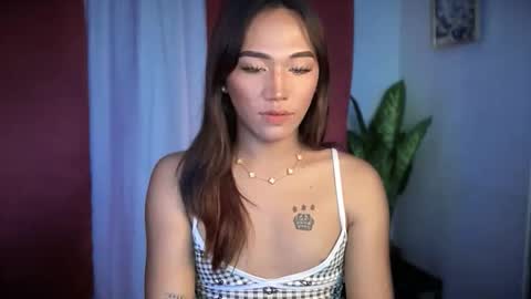 Snapshot of yourhotlove_jamellaxxx chatting on October 7, 3:20 pm LOVING JAMMELA online show from October 7, 3:20 pm