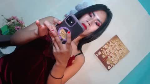 Snapshot of yourhottie_winxxx chatting on January 26, 8:34 pm Mauie  online show from January 26, 8:34 pm