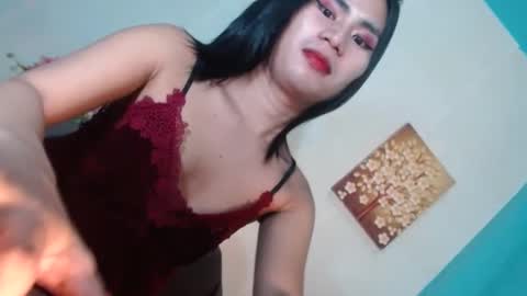 Snapshot of yourhottie_winxxx chatting on January 26, 11:39 pm Mauie  online show from January 26, 11:39 pm
