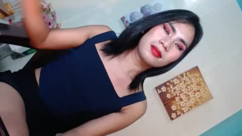 Snapshot of yourhottie_winxxx chatting on February 4, 7:11 pm Mauie  online show from February 4, 7:11 pm