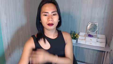 Snapshot of yourhottie_winxxx chatting on March 1, 9:48 pm Mauie  online show from March 1, 9:48 pm