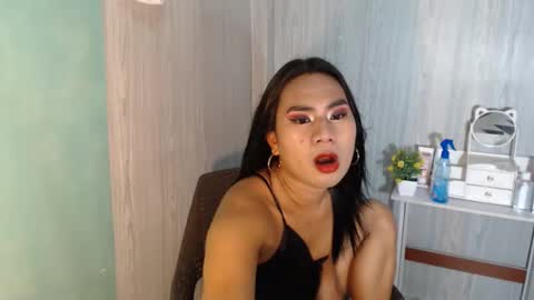 Snapshot of yourhottie_winxxx chatting on September 13, 7:13 pm Mauie  online show from September 13, 7:13 pm