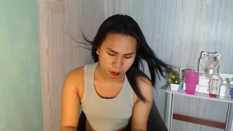 Snapshot of yourhottie_winxxx chatting on October 9, 10:52 pm Mauie  online show from October 9, 10:52 pm
