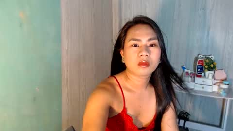 Mauie  online show from June 4, 11:33 pm