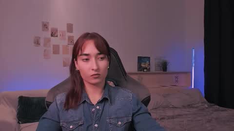 Jully online show from October 18, 6:30 pm