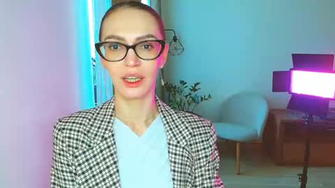 Ksyusha online show from February 1, 8:24 am