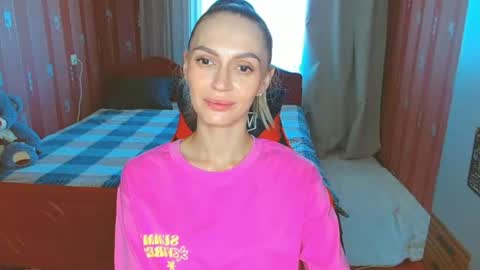 Snapshot of yourladysunshine chatting on July 3, 7:15 am Ksyusha online show from July 3, 7:15 am