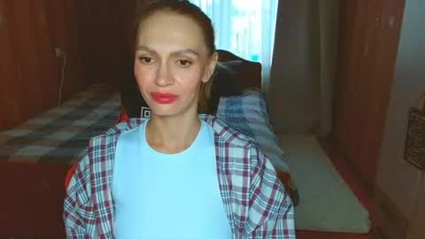 Snapshot of yourladysunshine chatting on July 23, 6:33 am Ksyusha online show from July 23, 6:33 am