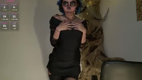 Cherry online show from October 31, 4:57 am