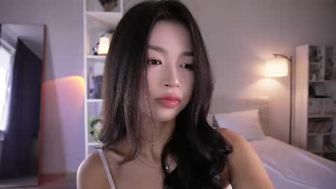 yourlittlesunrise_ online show from June 28, 5:02 am