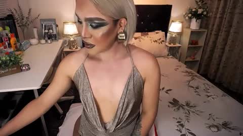 --               online show from December 18, 7:03 am