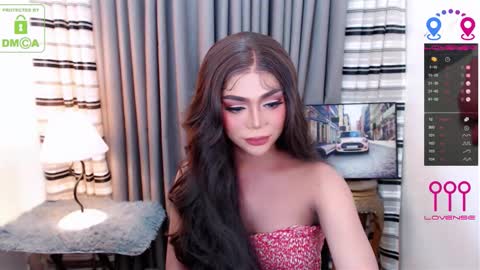 Snapshot of yourloveable chatting on October 1, 4:24 pm CHARLOTTE online show from October 1, 4:24 pm