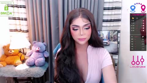 Snapshot of yourloveable chatting on October 6, 6:49 pm CHARLOTTE online show from October 6, 6:49 pm