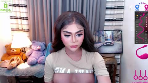 CHARLOTTE online show from November 12, 7:03 pm