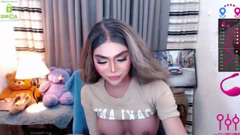 CHARLOTTE online show from November 19, 11:16 pm