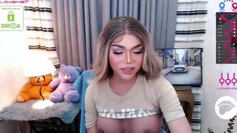 CHARLOTTE online show from December 13, 10:26 pm