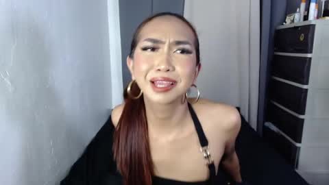 yourlovebella88 online show from March 10, 9:29 pm