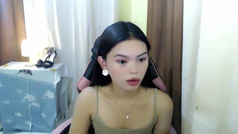 your lovely Dina online show from February 5, 1:04 am