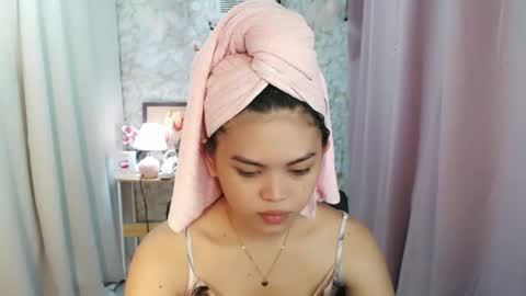 your lovely Dina online show from March 12, 2:07 am