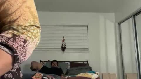 YOURMOMMY online show from February 11, 7:57 am